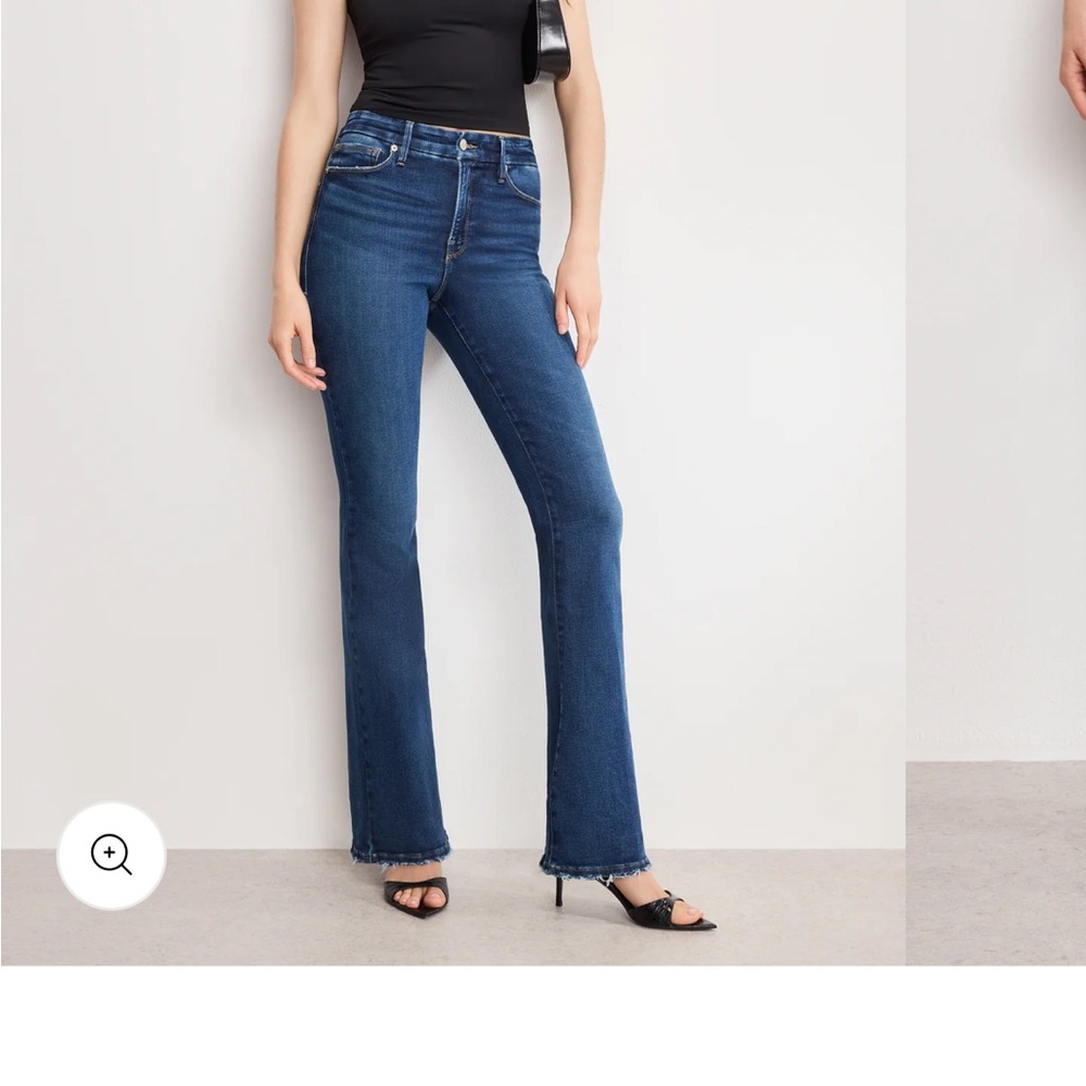 Good American SOFT TECH GOOD CLASSIC SLIM BOOTCUT JEANS